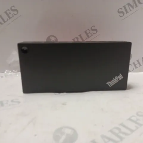 THINKPAD UNIVERSAL USB-C DOCK 