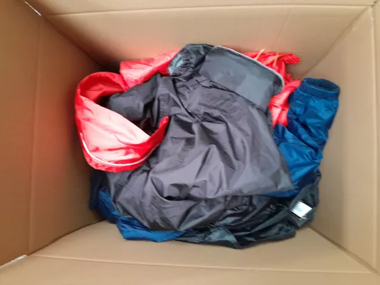 LARGE BOX OF ASSORTED ERREA CLOTHING ITEMS IN VARIOUS SIZES AND COLOURS