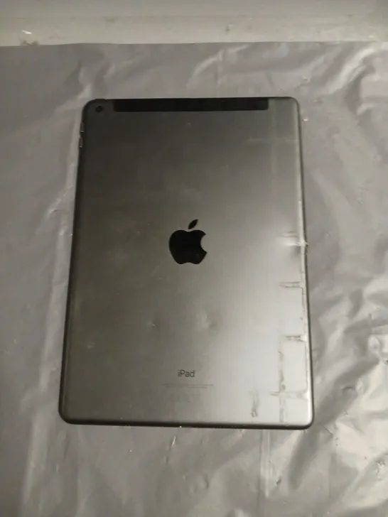 APPLE IPAD 9TH GEN TABLET IN BLACK 