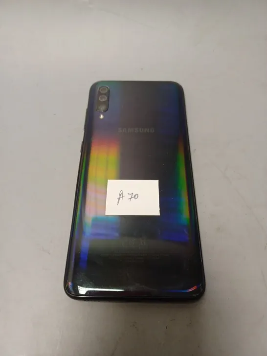 SAMSUNG A70 MOBILE PHONE 