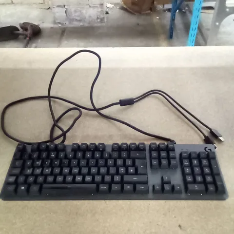 BOXED LOGITECH G413 CARBON MECHANICAL KEYBOARD 