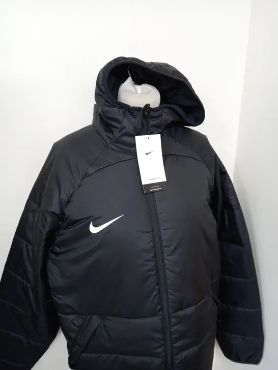 NIKE THERMA-FIT ZIPPED PADDED COAT SIZE M