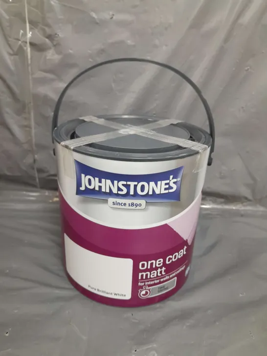 JOHNSTONES ONE COAT MATT EMULSION PAINT BRILLIANT WHITE 2.5L 