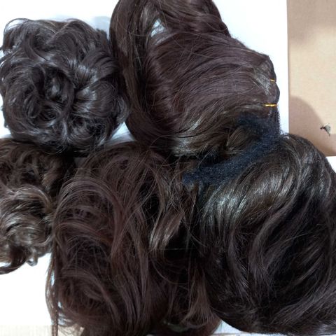 EASILOCKS HAIR BUNDLE APPROX. 5 BOXES - BROWN COCOA - 2 X SCRUNCHIE, 1 X ESTRA VOLUME, 1 X GRADUATED AMY, 1 X BLOWDRY CLIP-IN 16"