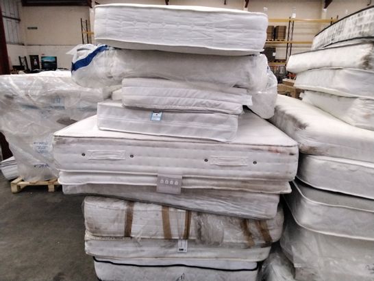 PALLET OF APPROXIMATELY 9 ASSORTED UNBAGGED MATTRESSES 