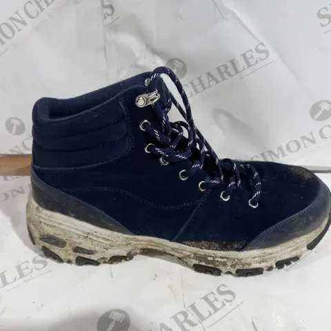 PAIR OF SKECHERS BLUE WALKING BOOTS - SIZE 6.5
