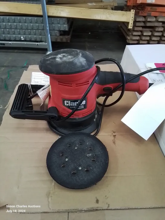 CLARKE 450W ORBITAL SANDER