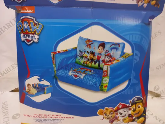 PAW PATROL FLIP OUT SOFA WITH PAW PATROL CHASE MAGIC NIGHTLIGHT RRP £24.99