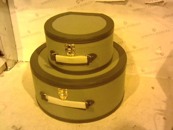 STORAGE SUITCASES DARK GREY 3115014Simon Charles Auctioneers