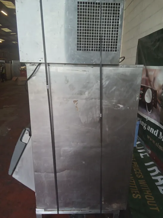 COMMERCIAL FOLLETT ICE MAKER WITH VENTILATION 