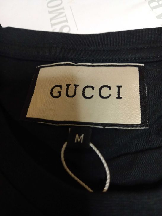 GUCCI STYLE BLACK/RED/WHITE T-SHIRT- MEDIUM 