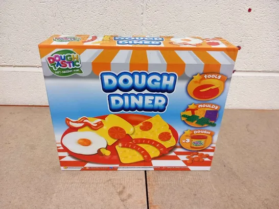 TWELVE BRAND NEW DOUGH TASTIC DOUGH DINER