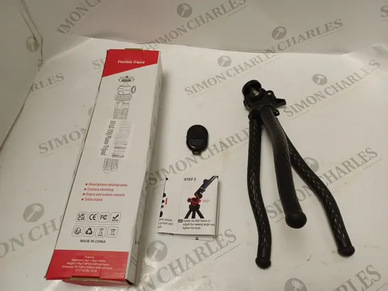 BOXED FLEXIBLE TRIPOD WITH REMOTE SHUTTER AND INSTRUCTIONS