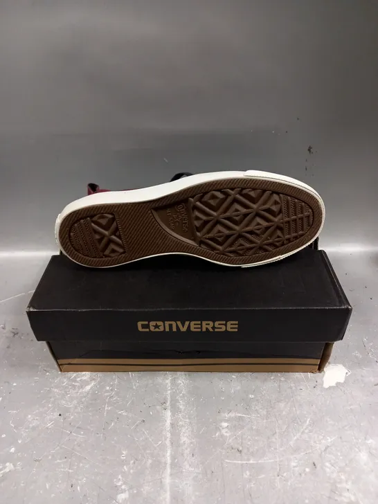 BOXED PAIR OF CONVERSE MAROON TRAINERS - 5