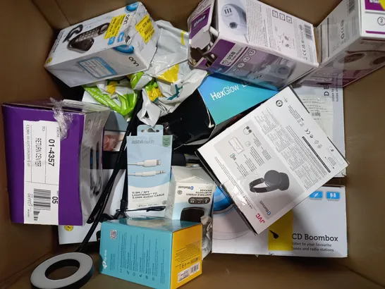 BOX OF APPROXIMATELY 20 ASSORTED HOUSEHOLD ITEMS TO INCLUDE TP-LINK POWERLINE WI-FI KIT, MIXX EX1 WIRELESS HEADPHONES, ONN WIRED HEADPHONES, ETC