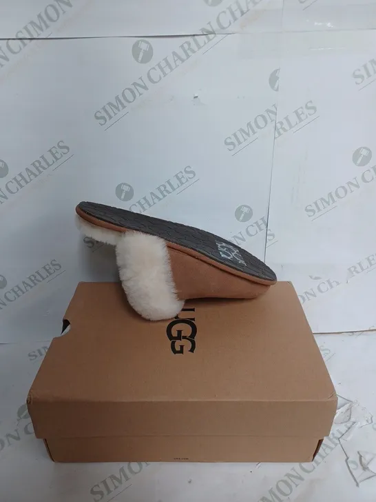 UGG SCUFFETTE II SLIPPERS IN CHESTNUT - UK 5 