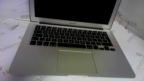 SILVER APPLE MACBOOK AIR CORE I5 128 GB