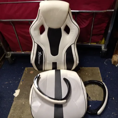 XROCKER MAVERICK WHITE GAMING CHAIR