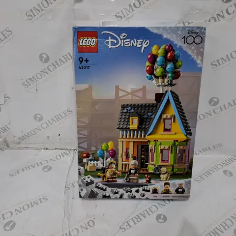 BOXED LEGO DISNEY AND PIXAR ‘UP’ HOUSE BUILDING TOY