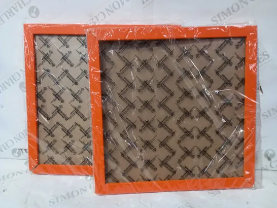 LOT OF 2 DESIGNER STYLE PHOTO FRAMES IN ORANGE