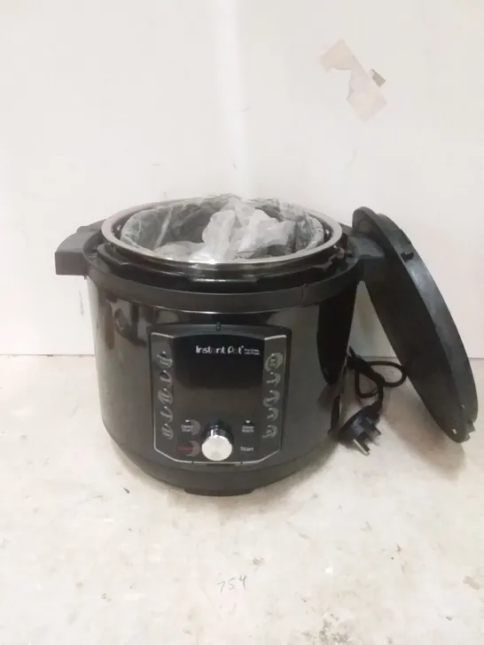 BOXED INSTANT VORTEX PLUS DUAL AIR FRYER + PRO CRISP (MISSING ACCESSORIES)