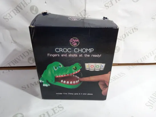 BOXED CROC CHOMP