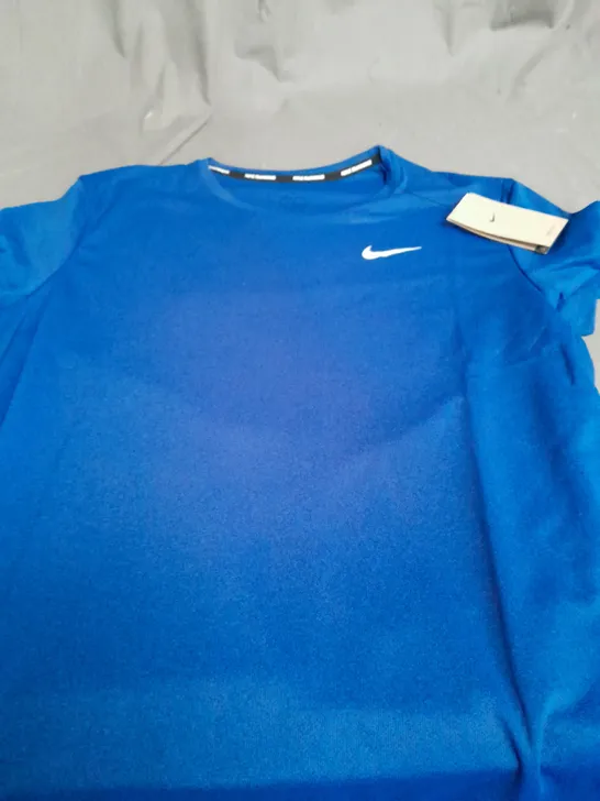 NIKE RUNNING BLUE T-SHIRT - SIZE SMALL