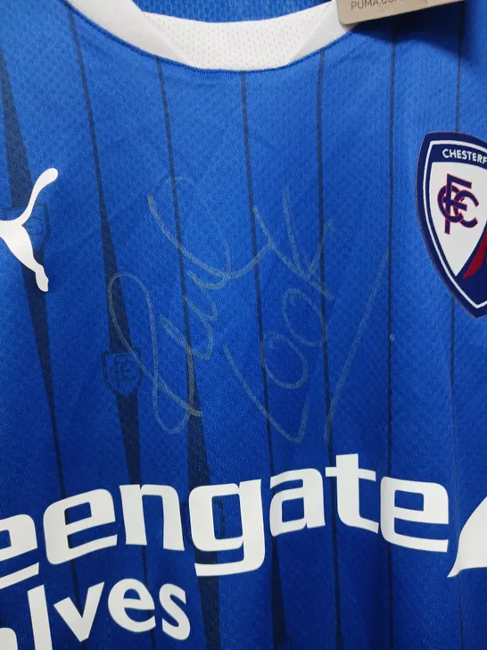 SIGNED CHESTERFIELD HOME SHIRT SIZE S