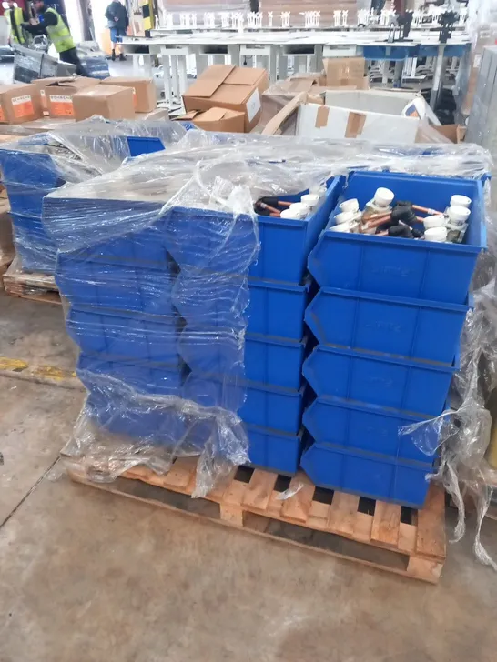 PALLET OF APPROXIMATELY 600 CMS IKON OXYGEN BRACKETS WITH COPPER PIPES