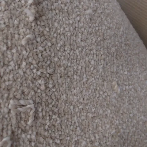 ROLL OF QUALITY ULTIMATE IMPRESSIONS MERIT CARPET APPROXIMATELY 5M × 6.7M