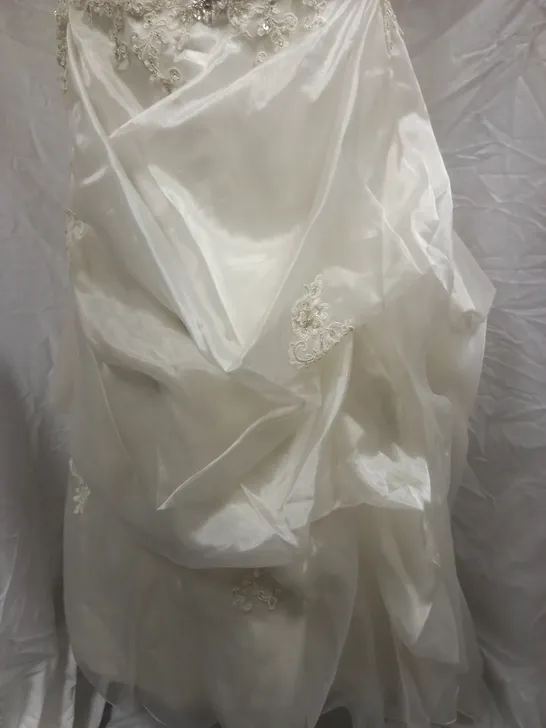 BERKETEX BRIDE TOM FLOWERS WEDDING DRESS, IVORY - SIZE 12