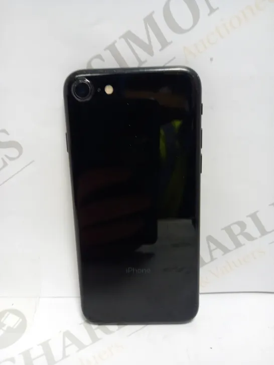 APPLE IPHONE 7 (A1778) SMARTPHONE