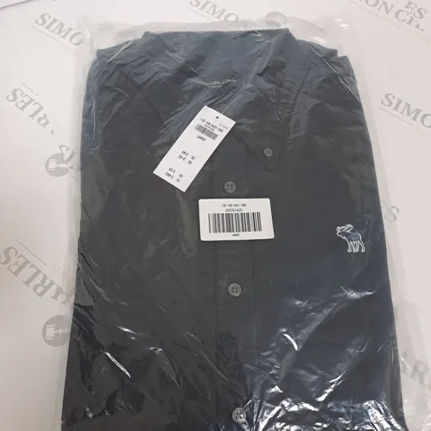 PACKAGED ABERCROMBIE & FITCH POLO SHIRT - SIZE LARGE 