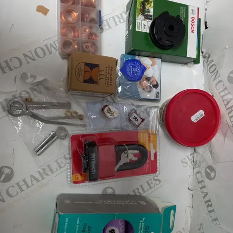 BOX OF ASSSORTED ITEMS TO INCLUDE - REUSABLE COFFEE CAPSULE /AMTECH PAD LOCK/ ADIOS DOG POO BAGS 