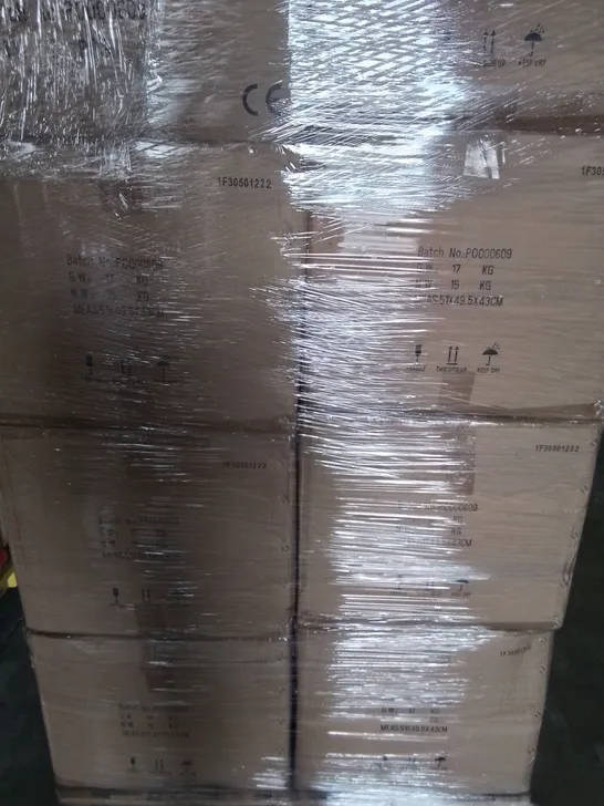 PALLET OF APPROXIMATELY 32 EMCOLITE LOW ENERGY FLOODLIGHTS - EMC442