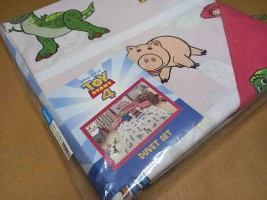 PACKAGED TOY STORY 4 DUVET SET