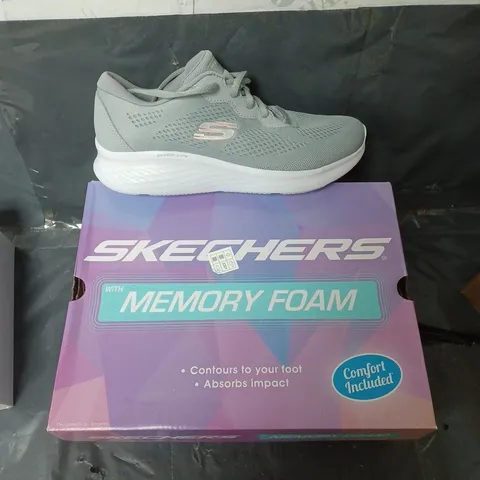 BOXED SKECHERS SKECH-LITE PRO - PERFECT TIME WITH MEMORY FOAM - GREY AND PINK - SIZE 6 UK