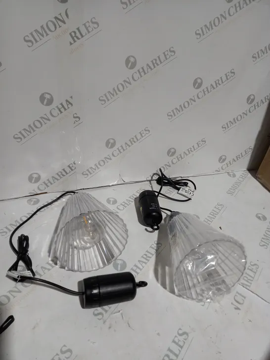 BUNDLEBERRY BY AMANDA HOLDEN SET OF 2 INDOOR OUTDOOR LIGHTS WITH FLUTED SHADE