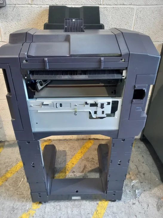 KYOCERA DF 7120 - FINISHER WITH STAPLER - 1000 SHEETS