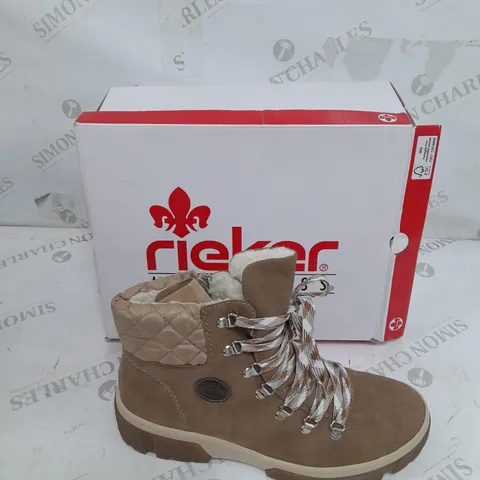 BOXED PAIR OF RIEKER LACE UP CHUNKY BOOTS IN CREAM SIZE 7