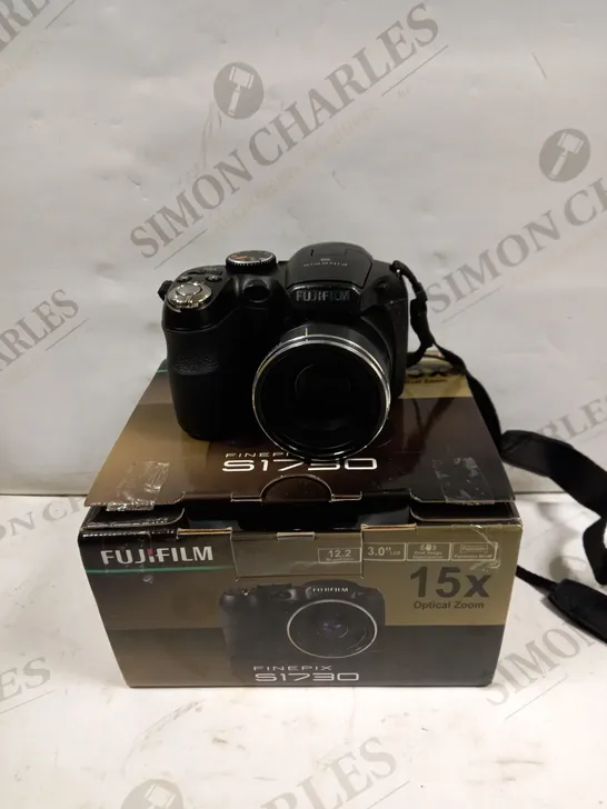 FUJIFILM FINEPIX S1730 DIGITAL CAMERA 