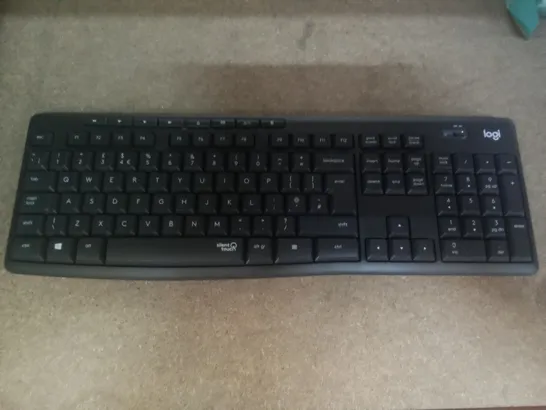 LOGITECH COMBORITE MK295 SILENT-TOUCH WIRELESS KEYBOARD - MISSING MOUSE