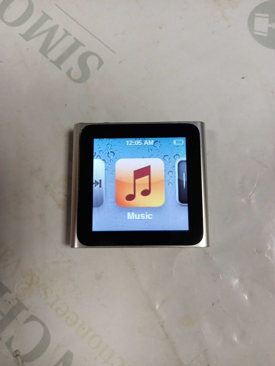 APPLE IPOD NANO