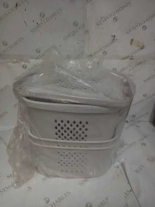 THREE-TIERED LAUNDRY BASKET