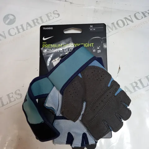 NIKE PREMIUM HEAVYWEIGHT WOMENS GLOVES SIZE M 