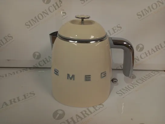 SMEG MINI KETTLE - CREAM