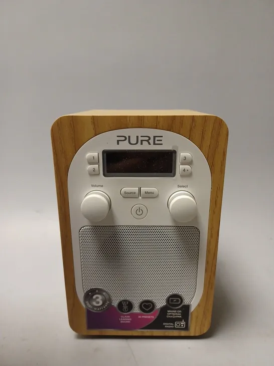 BOXED PURE EVOKE H2 RADIO 