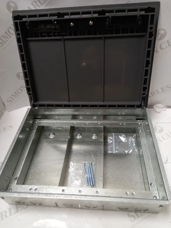 TSB/75 SCREED FLOOR BOX