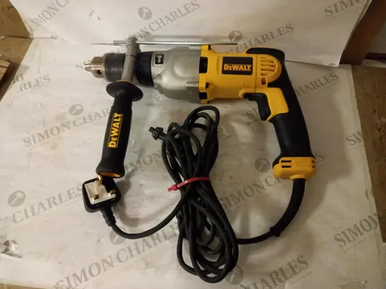 DEWALT DIAMOND CORE DRILL