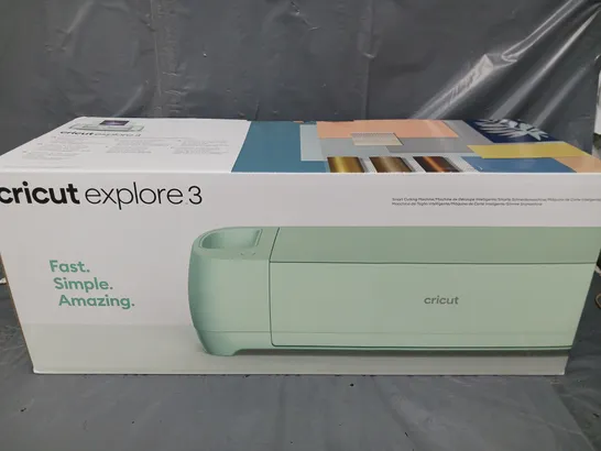 BOXED CRICUT EXPLORE 3 DIY DIGITAL CUTTING & PRINTING MACHINE